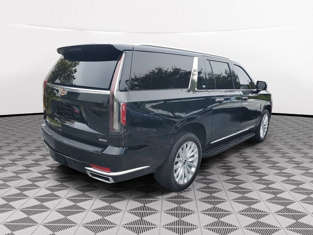 2024 Cadillac Escalade ESV Luxury