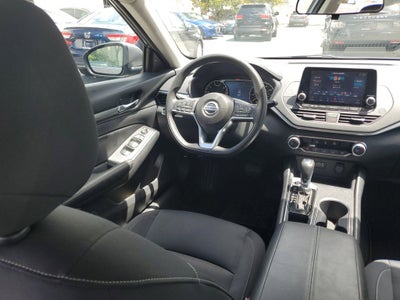 2022 Nissan Altima 2.5 SV