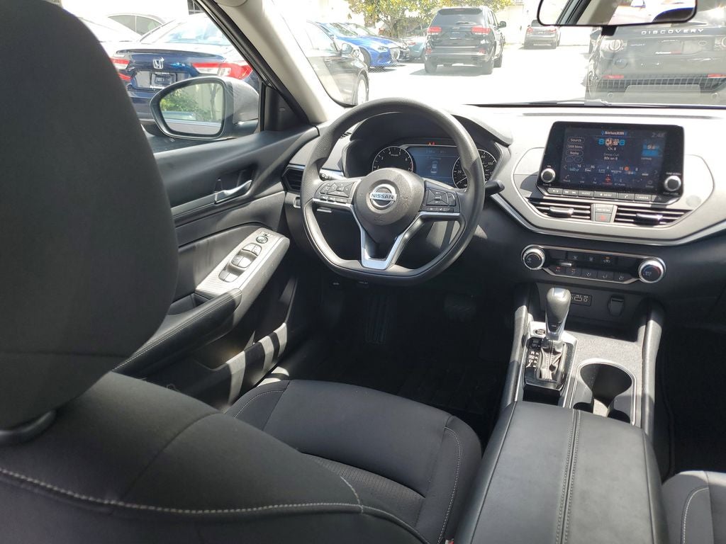 2022 Nissan Altima 2.5 SV