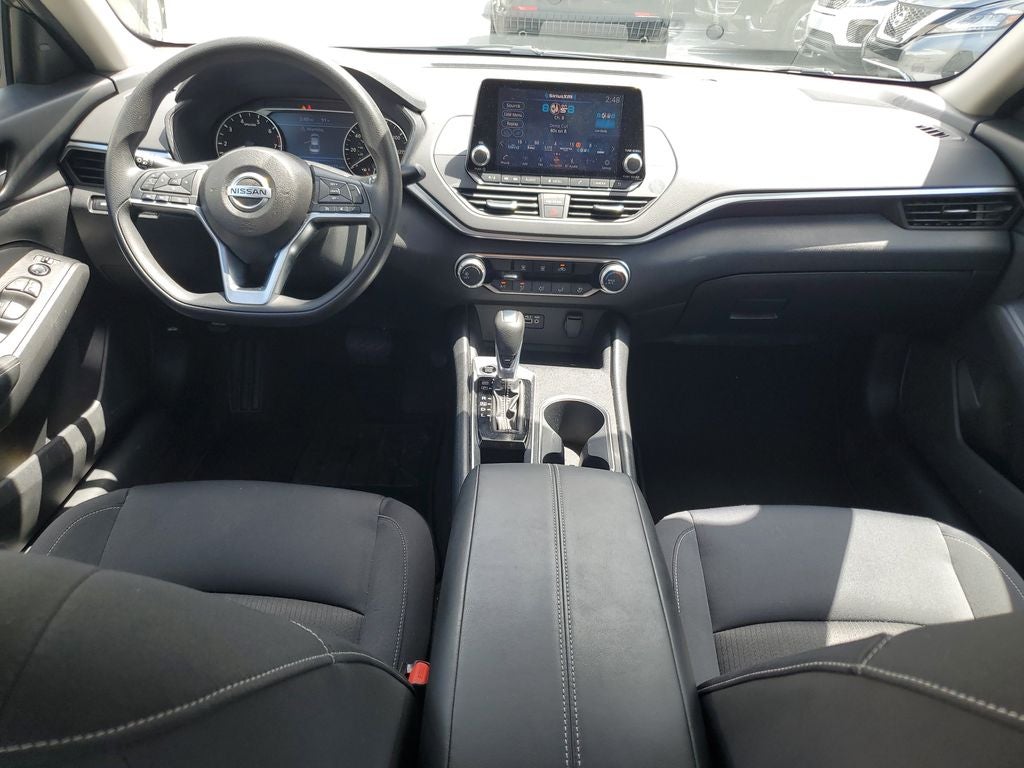 2022 Nissan Altima 2.5 SV