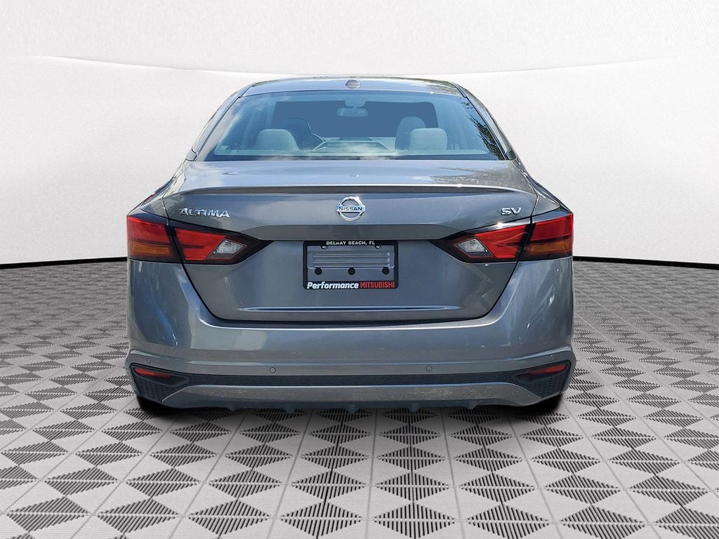 2022 Nissan Altima 2.5 SV