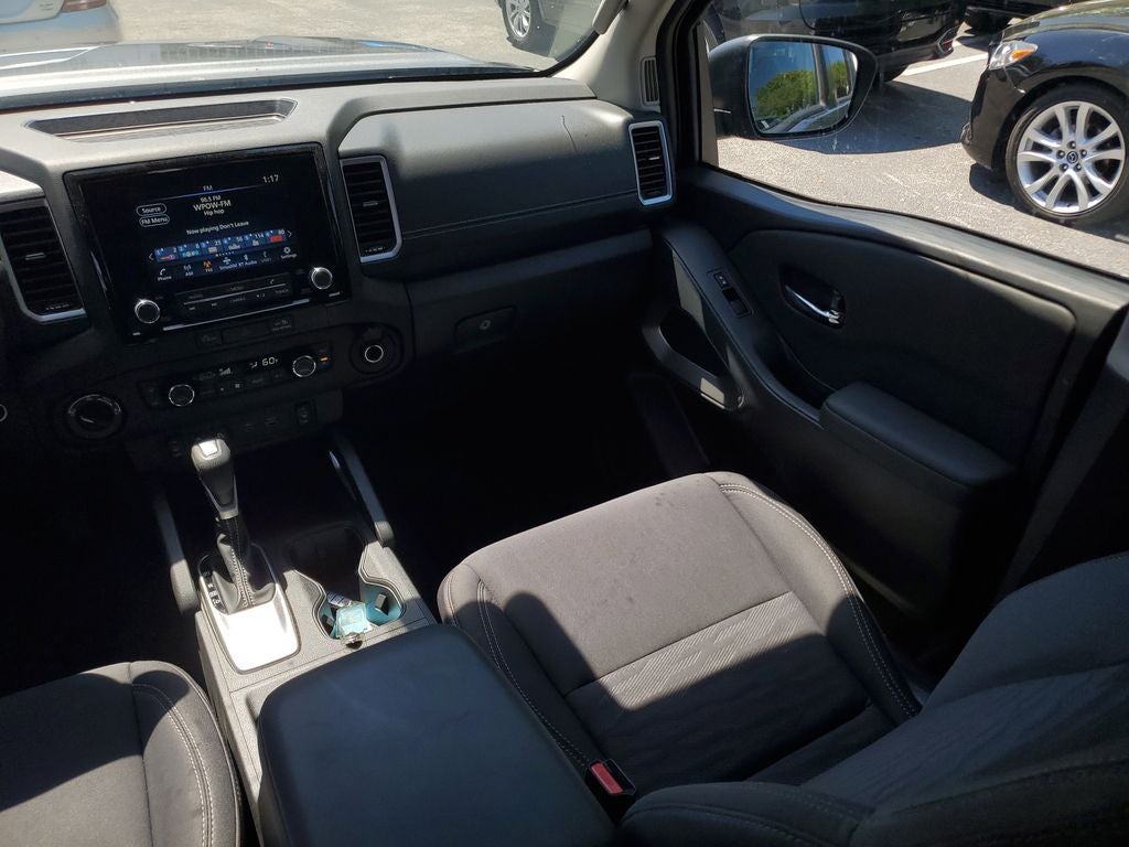 2024 Nissan Frontier SV