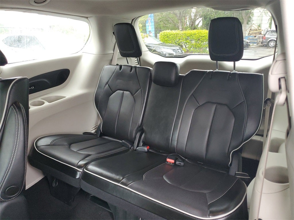 2022 Chrysler Pacifica Hybrid Limited PANORAMIC ROOF