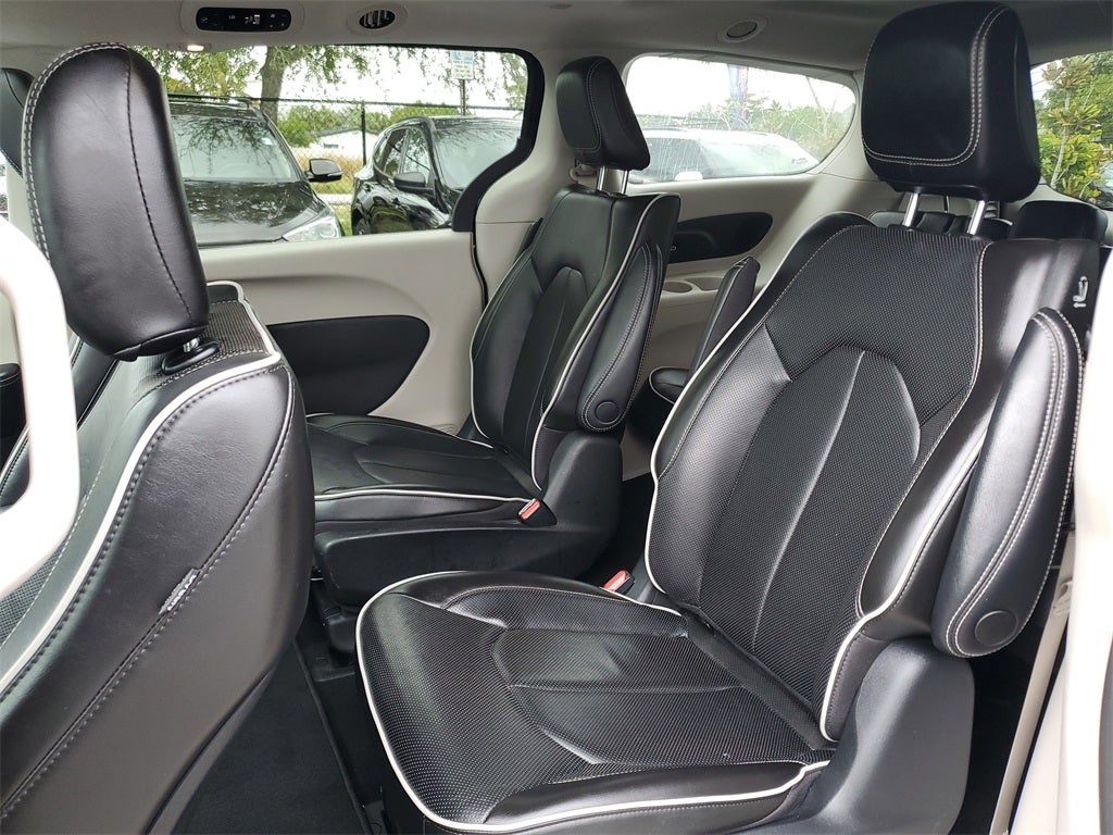 2022 Chrysler Pacifica Hybrid Limited PANORAMIC ROOF