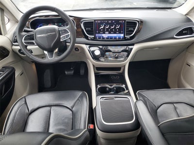 2022 Chrysler Pacifica Hybrid Limited PANORAMIC ROOF