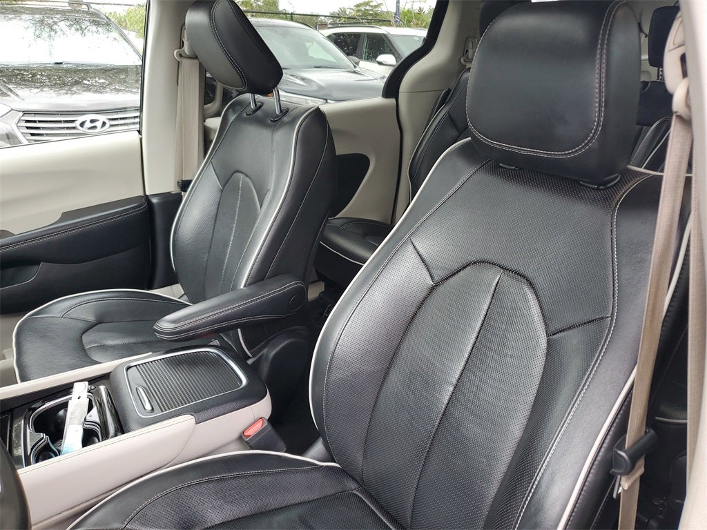 2022 Chrysler Pacifica Hybrid Limited PANORAMIC ROOF