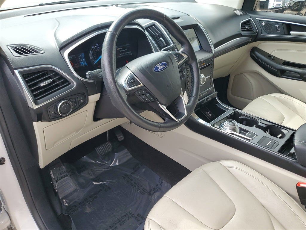 2019 Ford Edge Titanium LEATHER SEATS