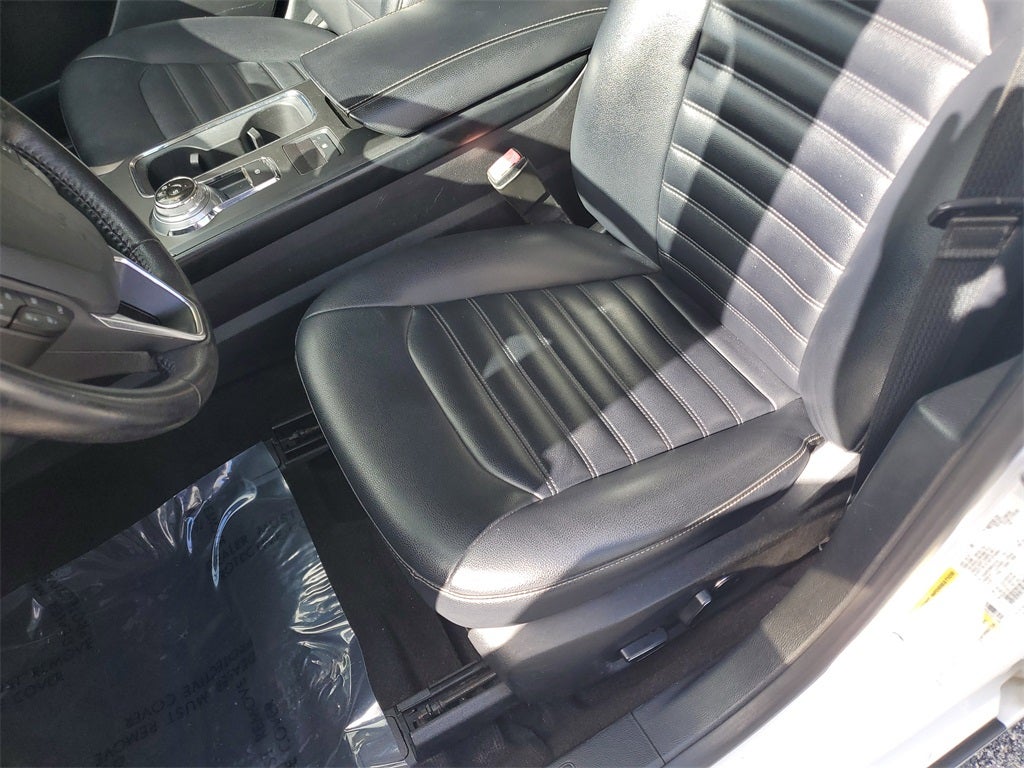 2019 Ford Fusion SEL LEATHER SEATS