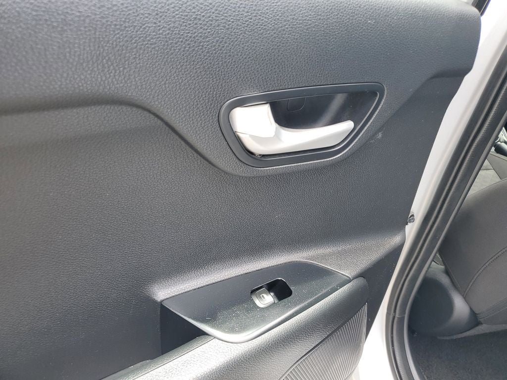 2022 Kia Rio S