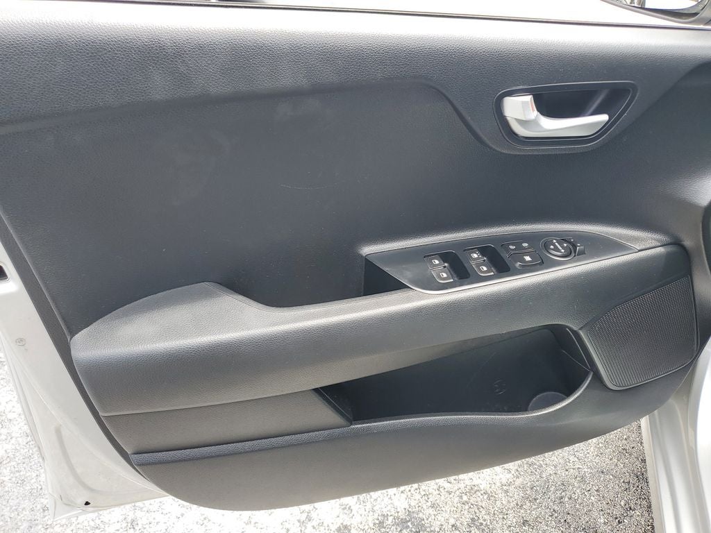 2022 Kia Rio S