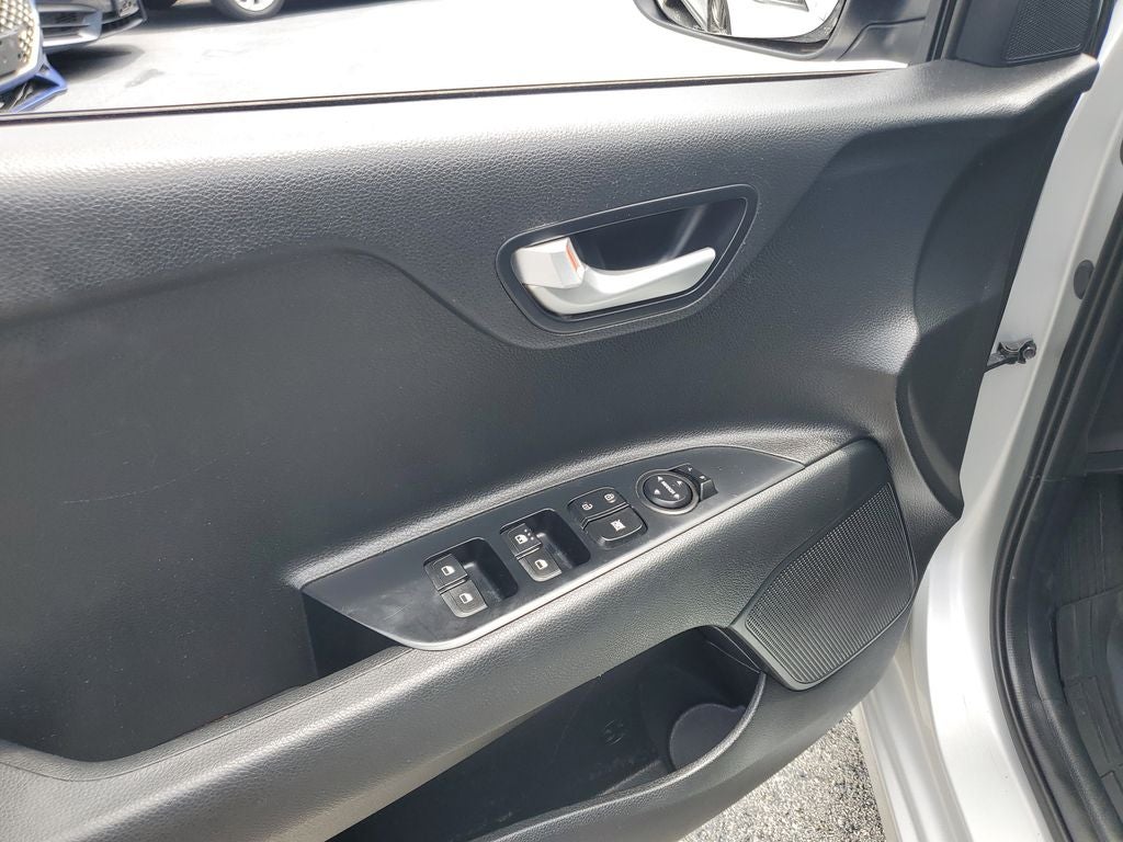 2022 Kia Rio S