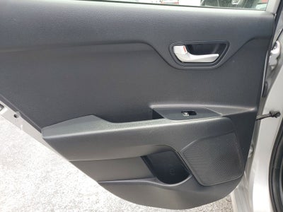 2022 Kia Rio S