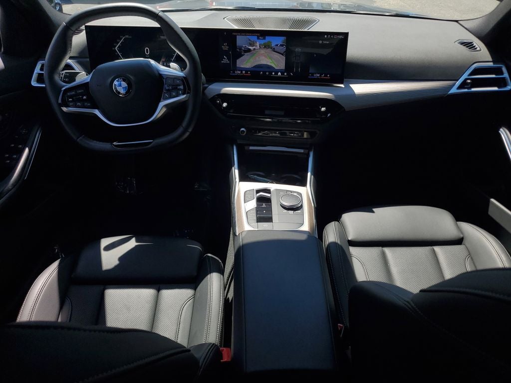 2025 BMW 3 Series 330i xDrive