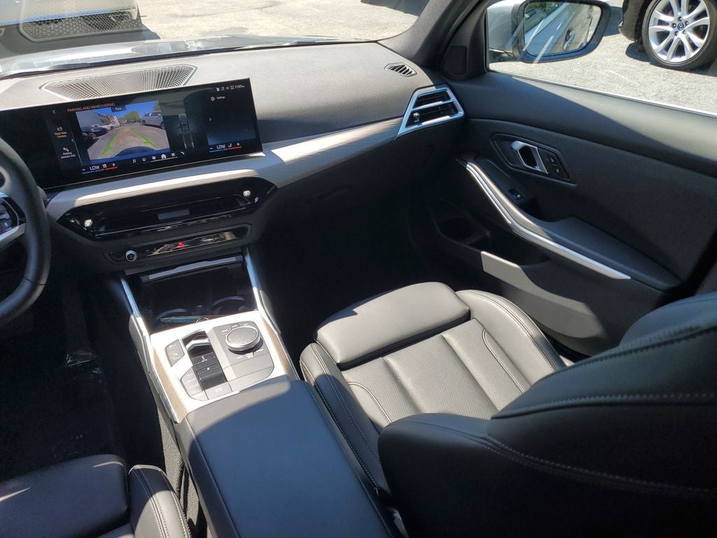 2025 BMW 3 Series 330i xDrive