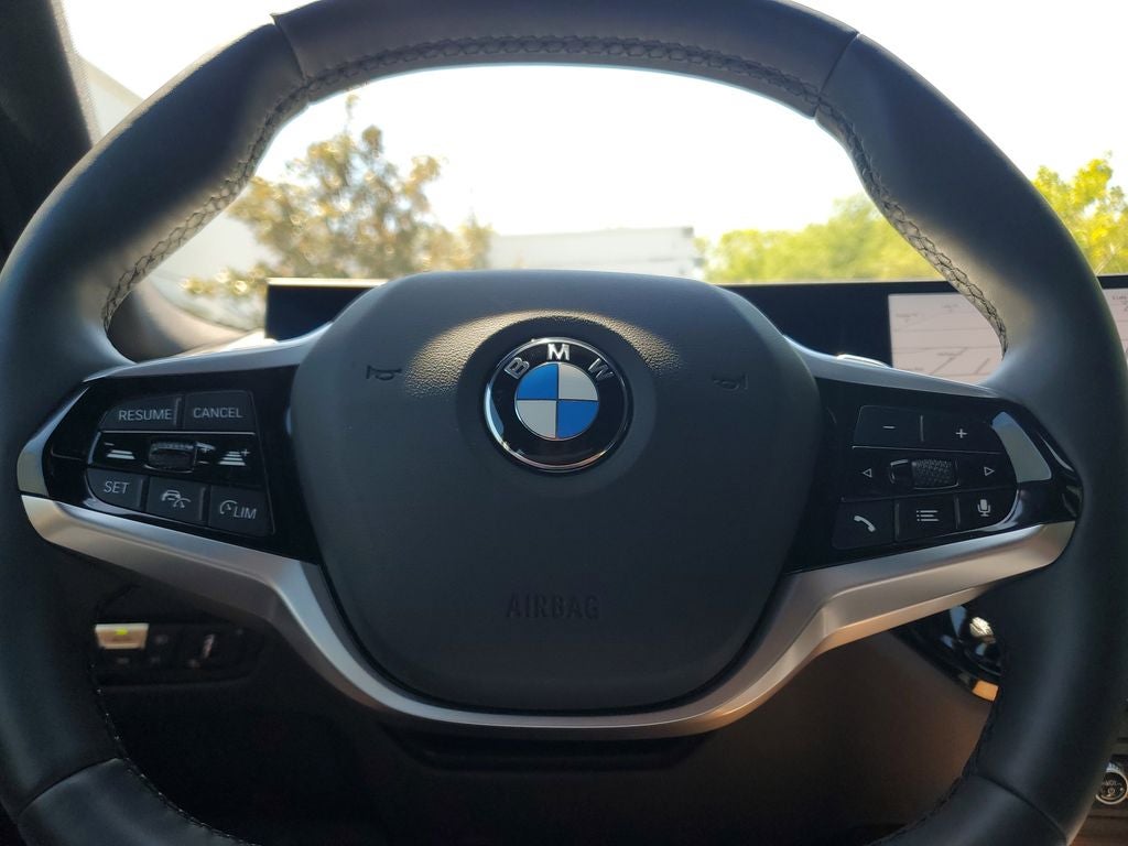 2025 BMW 3 Series 330i xDrive