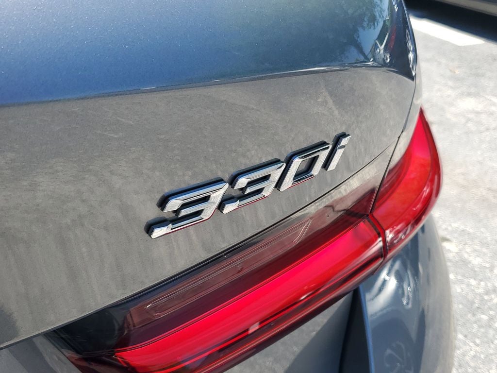 2025 BMW 3 Series 330i xDrive