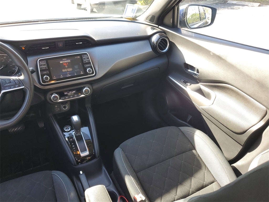 2020 Nissan Kicks SV