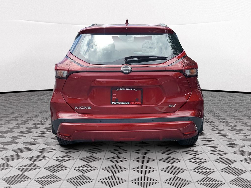 2023 Nissan Kicks SV