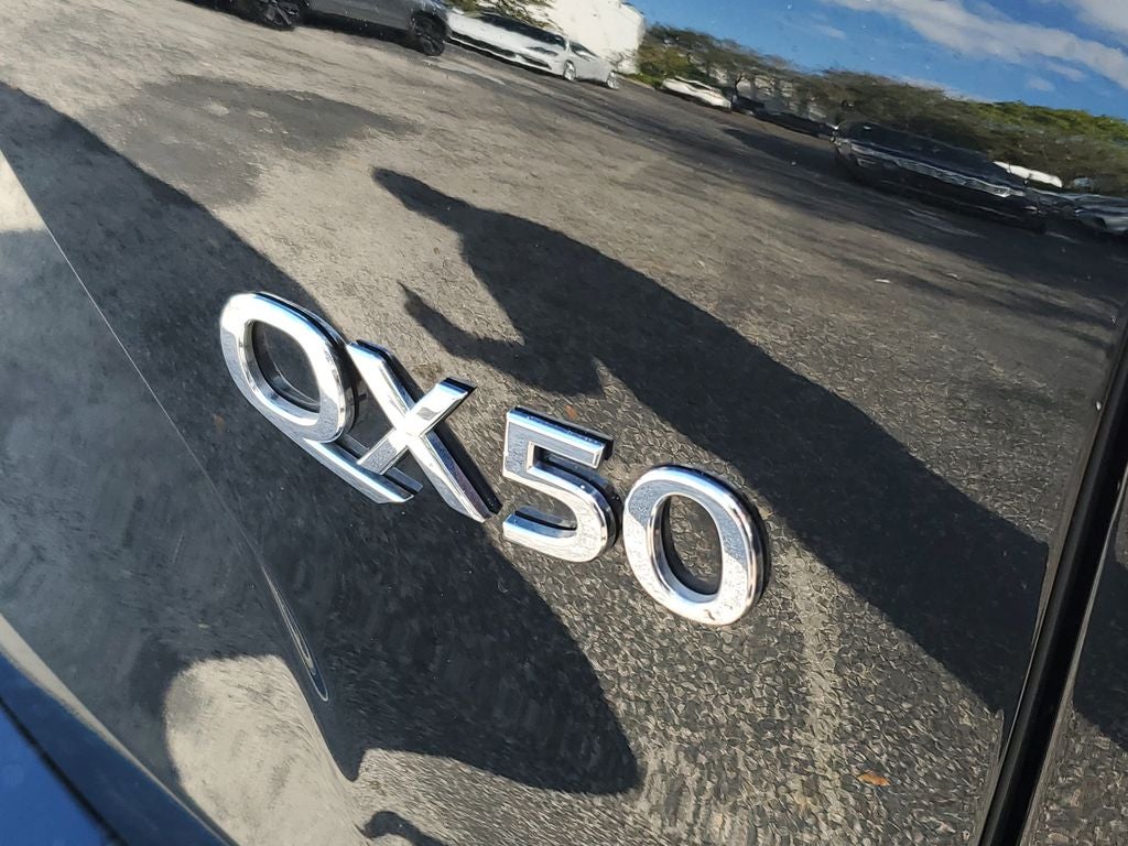 2020 INFINITI QX50 LUXE