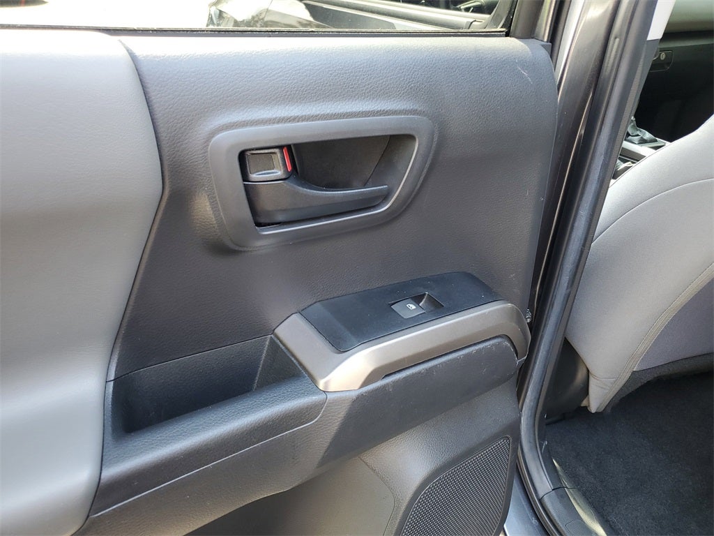 2022 Toyota Tacoma V6