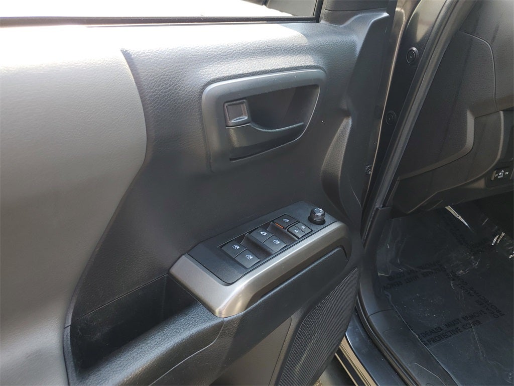 2022 Toyota Tacoma V6