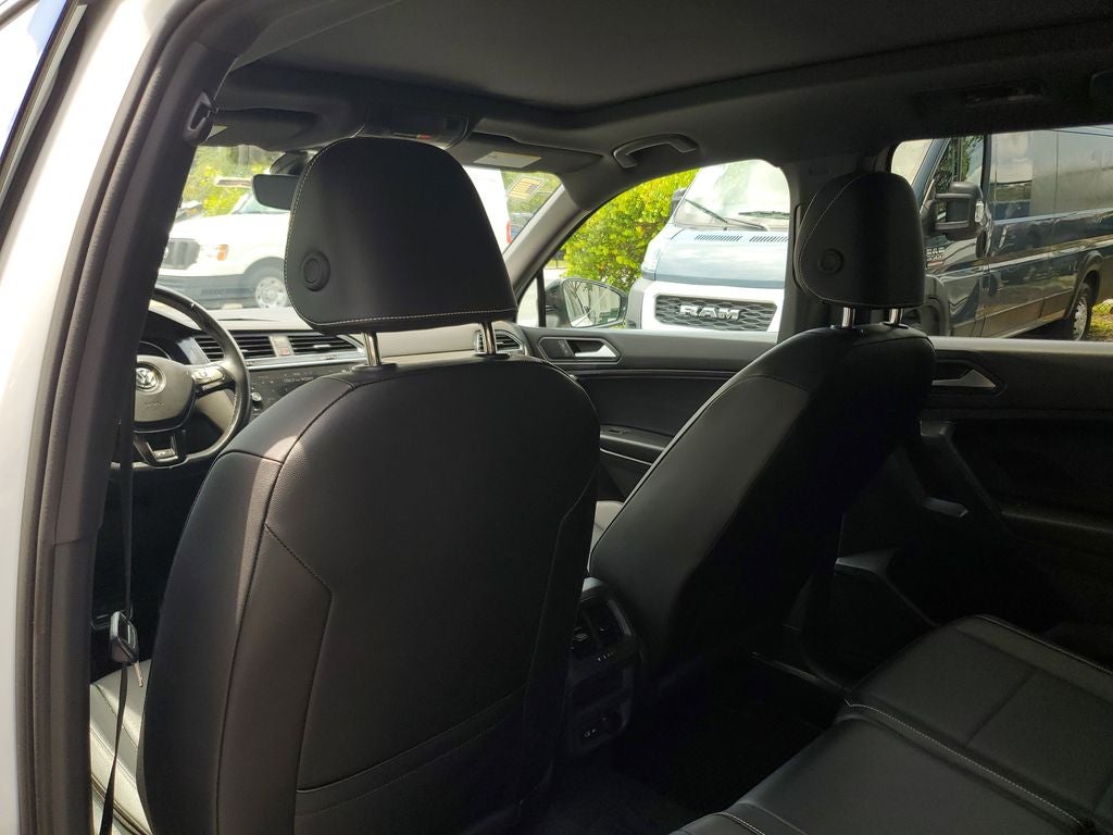 2021 Volkswagen Tiguan 2.0T SE R-Line Black