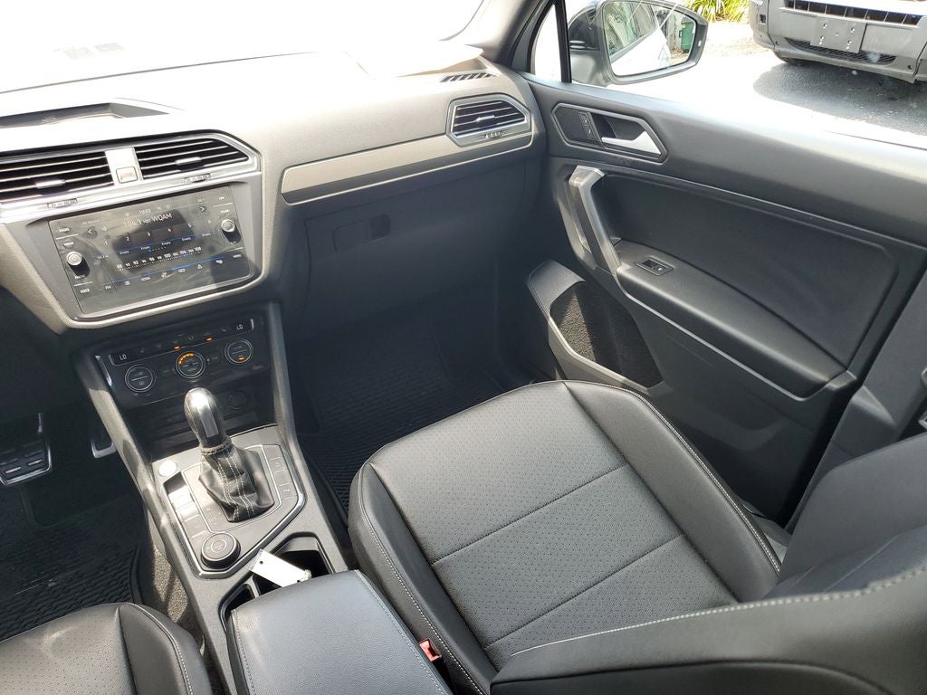 2021 Volkswagen Tiguan 2.0T SE R-Line Black
