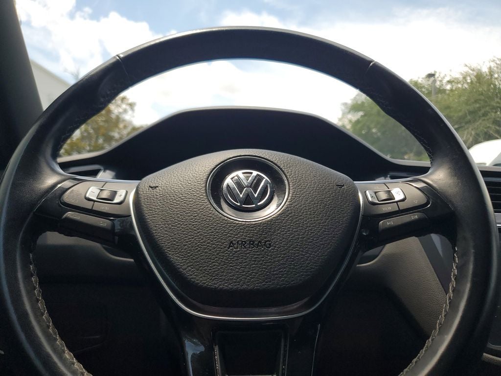 2021 Volkswagen Tiguan 2.0T SE R-Line Black