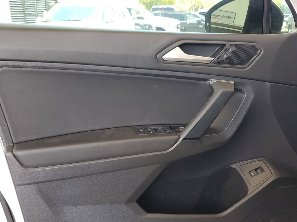 2019 Volkswagen Tiguan 2.0T SEL R-Line