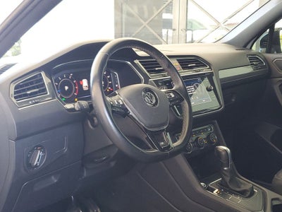 2019 Volkswagen Tiguan 2.0T SEL R-Line