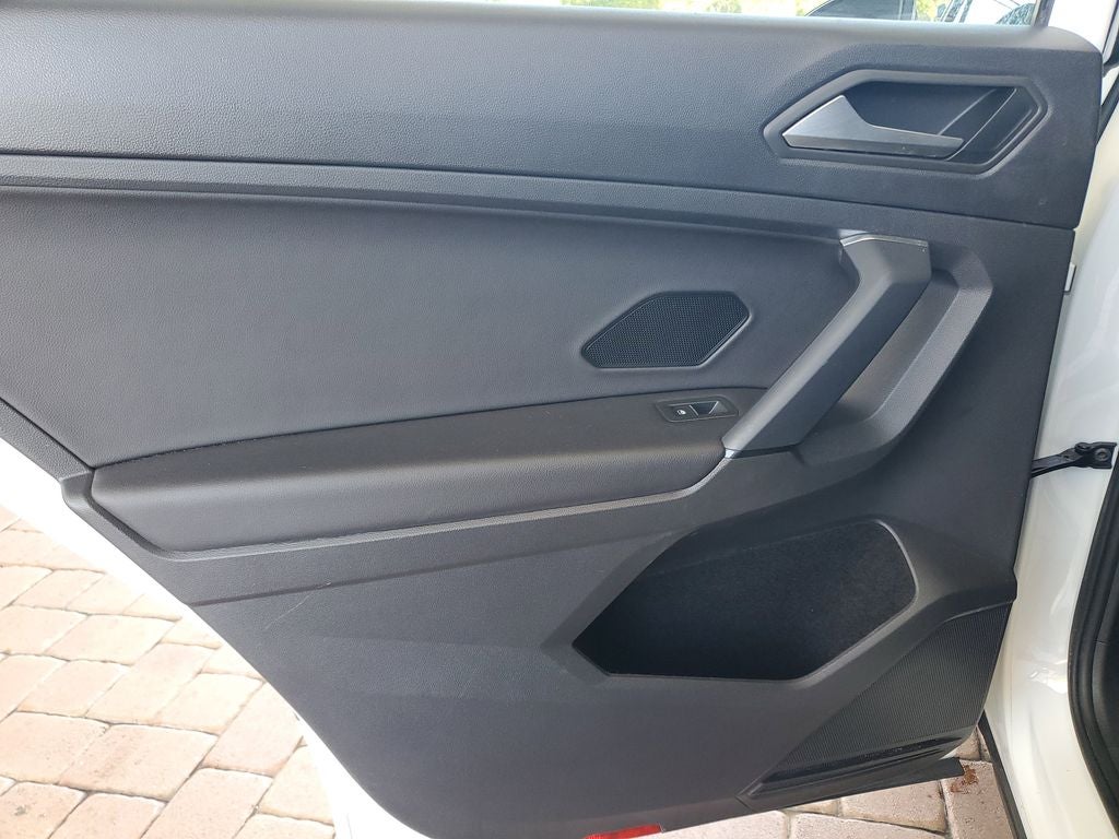 2019 Volkswagen Tiguan 2.0T SEL R-Line
