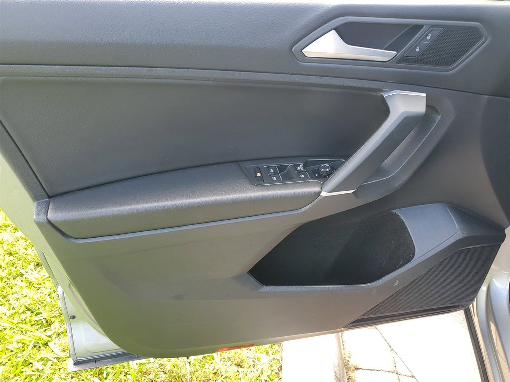 2020 Volkswagen Tiguan 2.0T SE