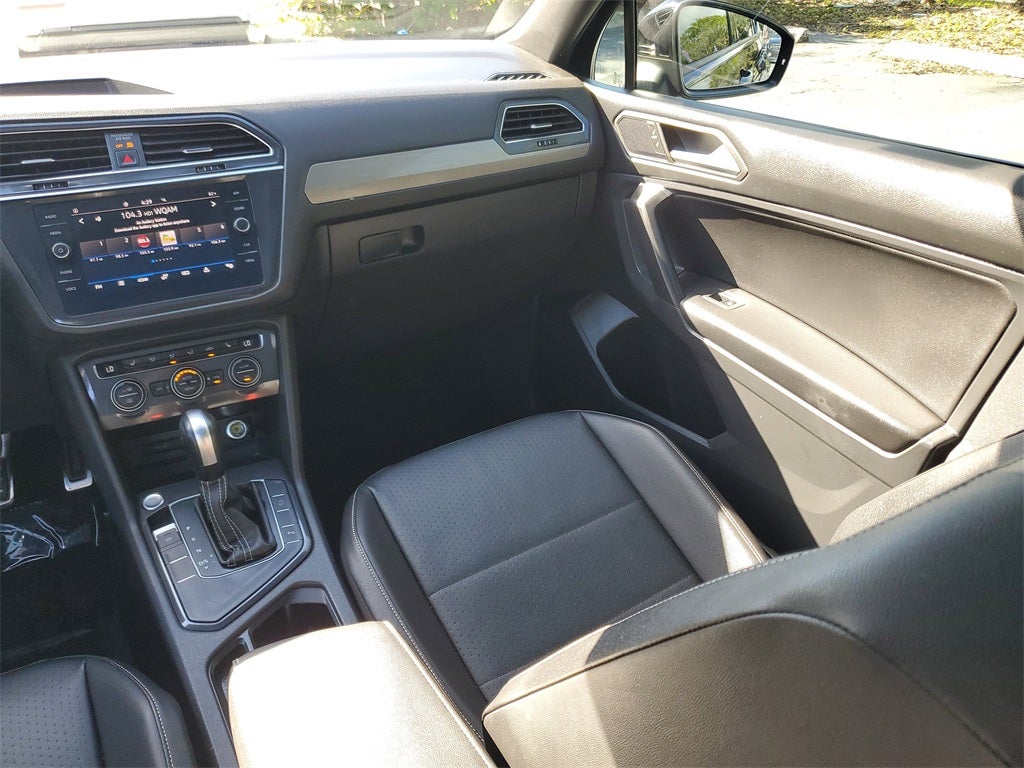 2021 Volkswagen Tiguan 2.0T SE R-Line Black PANOROOF