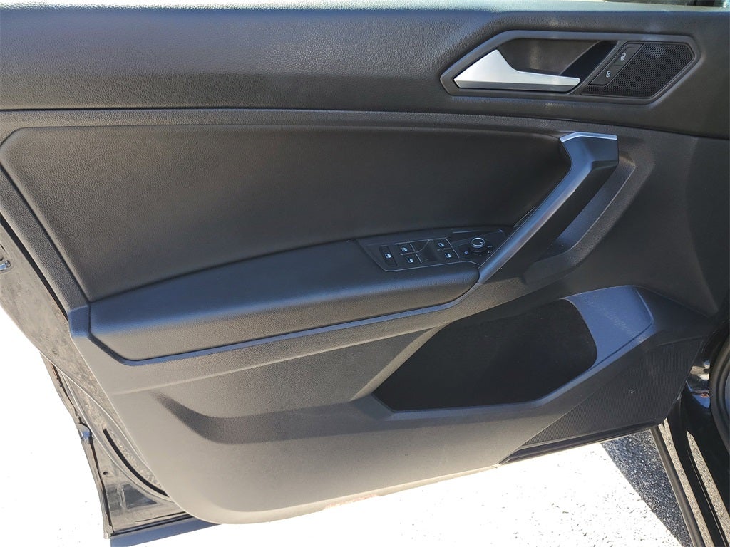 2021 Volkswagen Tiguan 2.0T SE R-Line Black PANOROOF