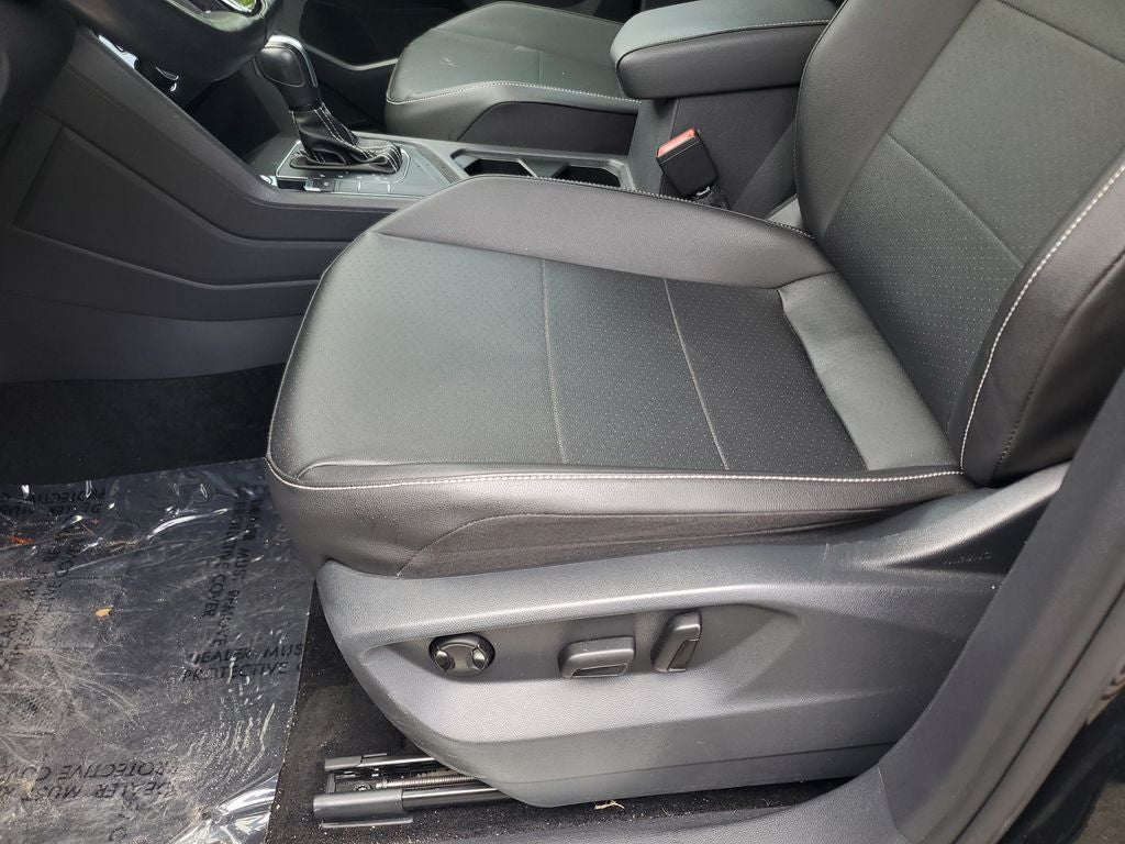 2021 Volkswagen Tiguan 2.0T SE R-Line Black