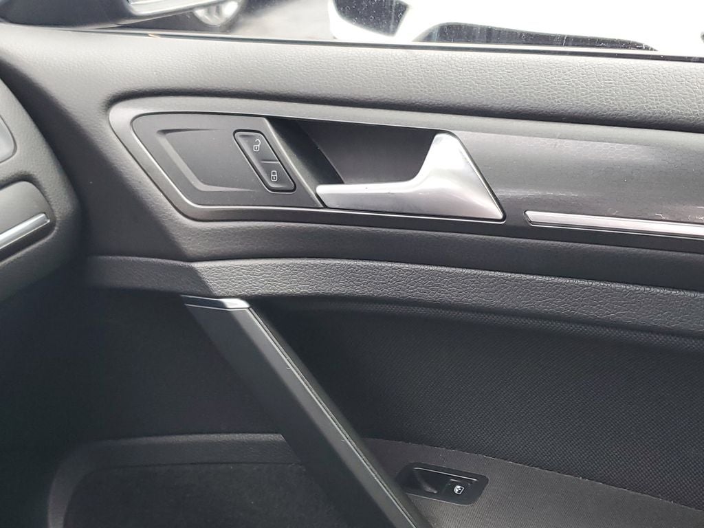 2018 Volkswagen Golf GTI 2.0T S