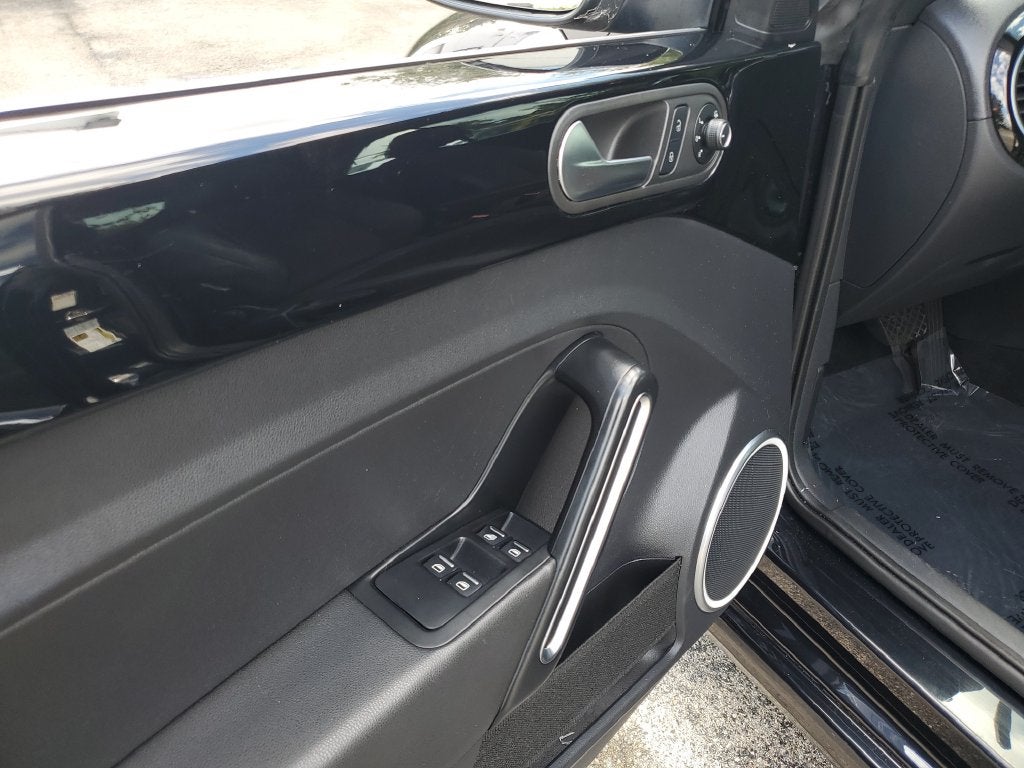 2018 Volkswagen Beetle 2.0T S