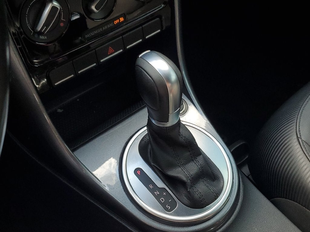 2018 Volkswagen Beetle 2.0T S