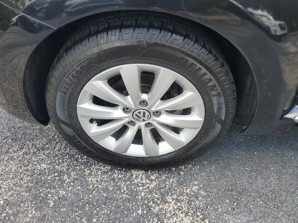 2018 Volkswagen Beetle 2.0T S