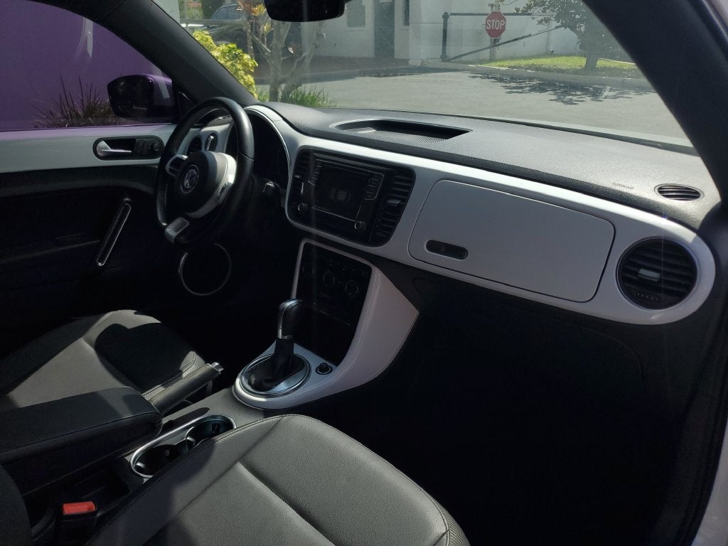 2018 Volkswagen Beetle 2.0T SE