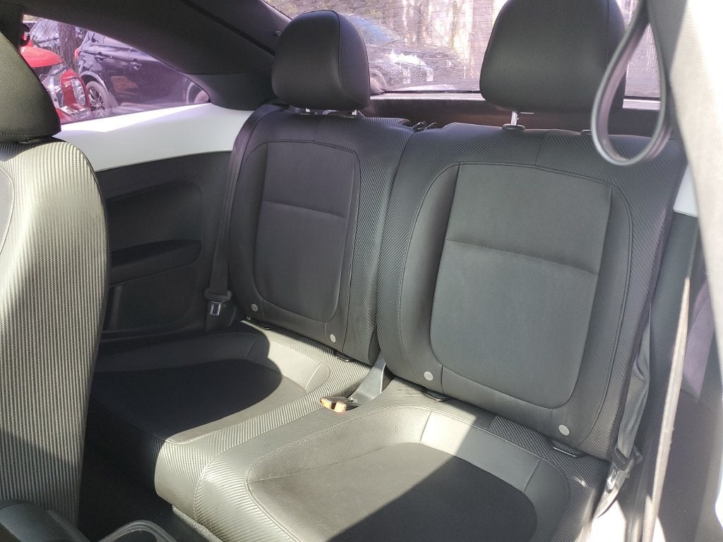 2018 Volkswagen Beetle 2.0T SE