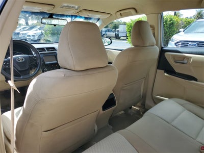 2017 Toyota Camry SE