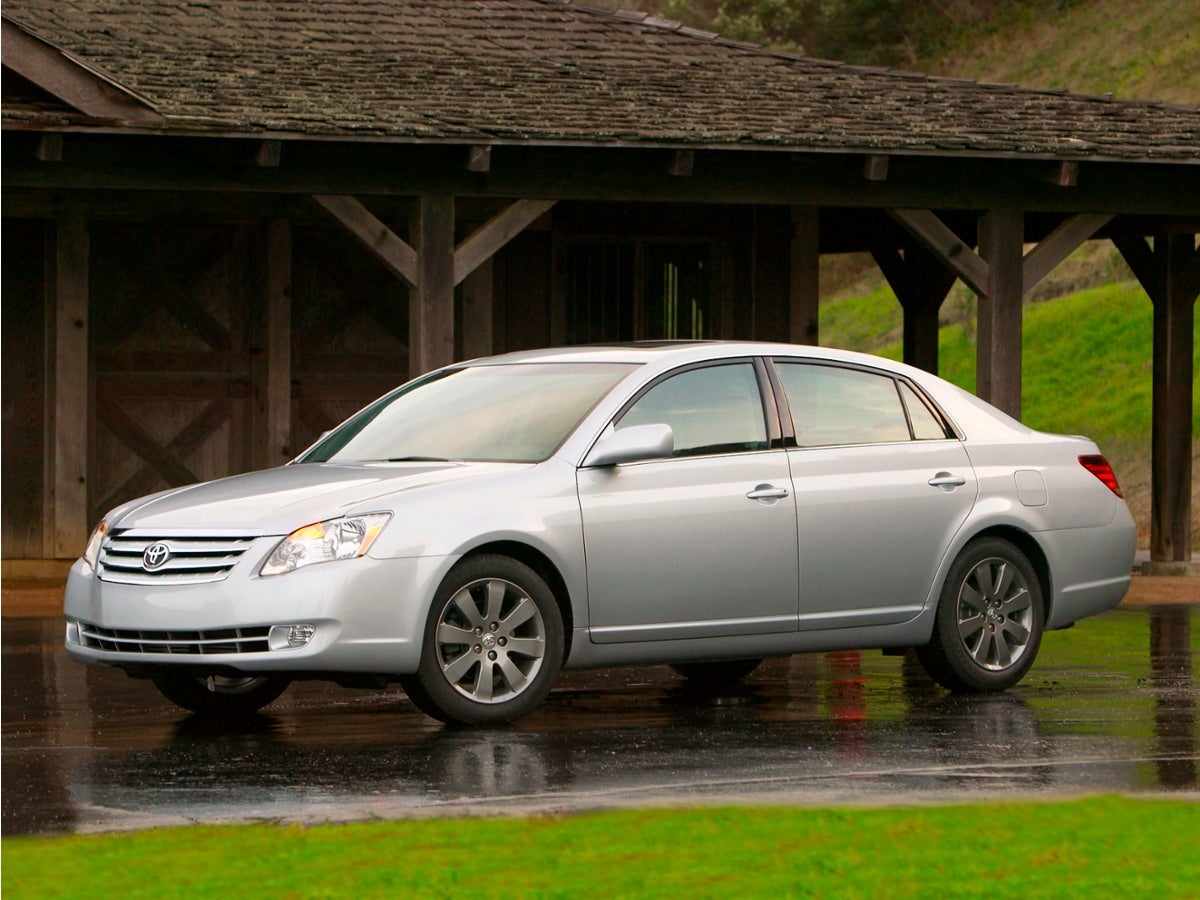 2005 Toyota Avalon XL