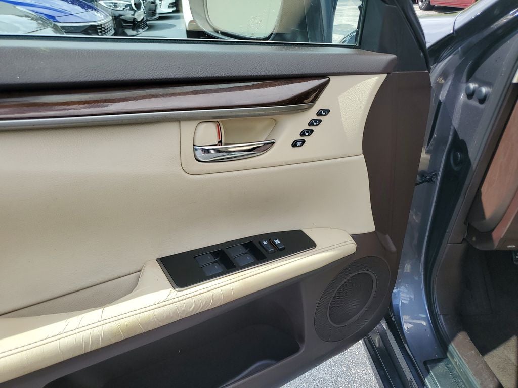 2017 Lexus ES 350