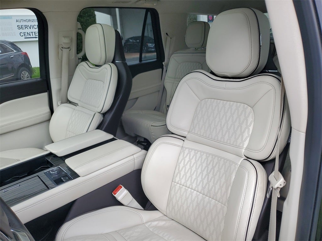 2021 Lincoln Navigator Black Label MASSAGE SEATS- PANOROOF