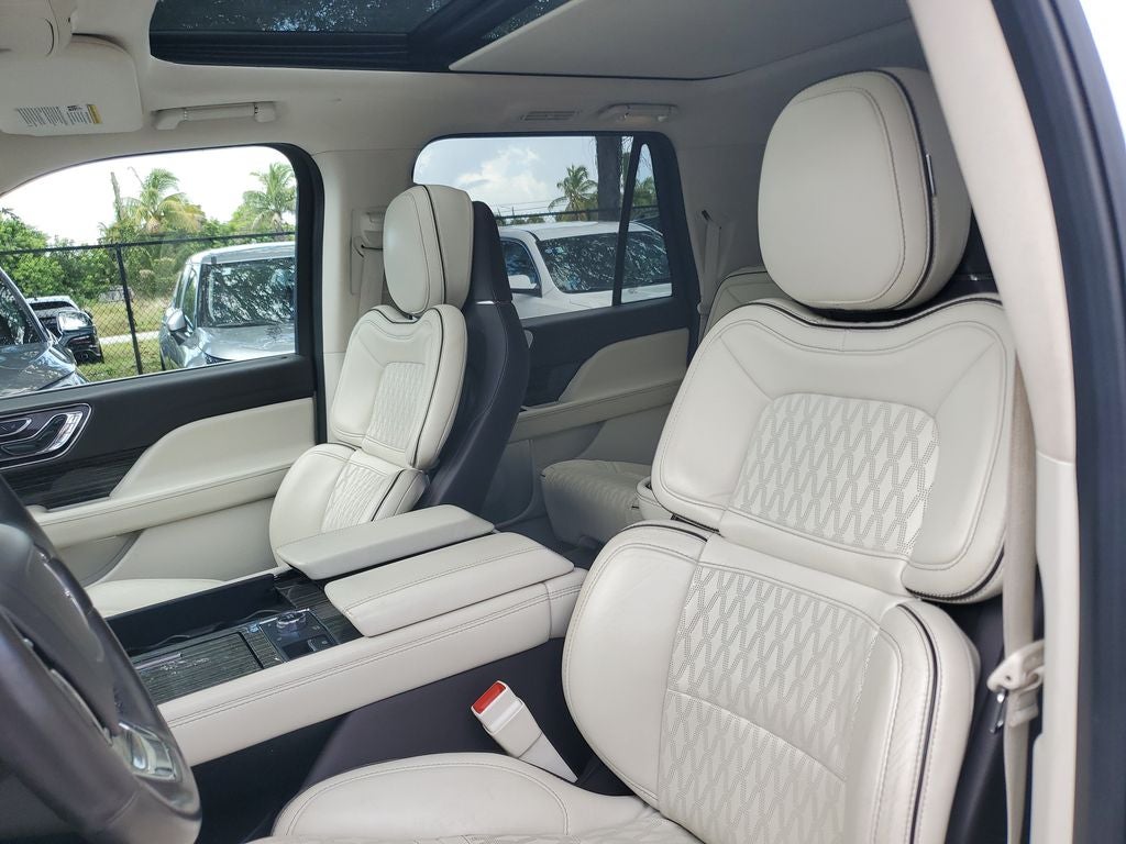 2021 Lincoln Navigator L Black Label