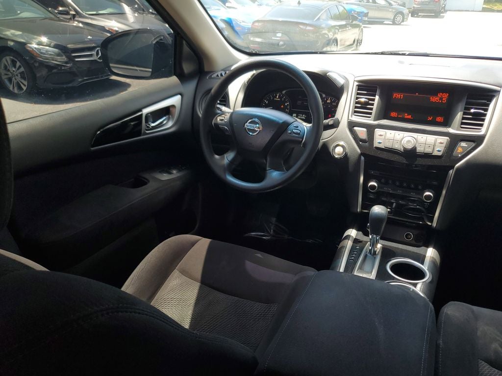 2015 Nissan Pathfinder S