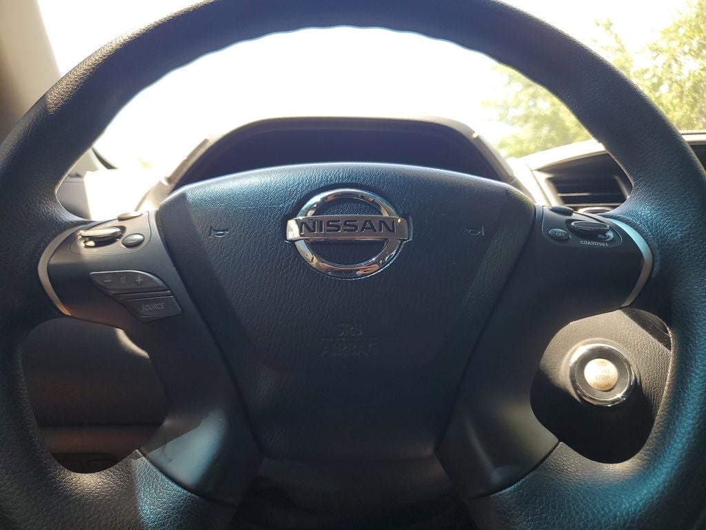 2015 Nissan Pathfinder S