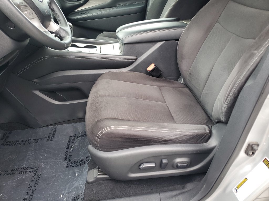2017 Nissan Murano SV