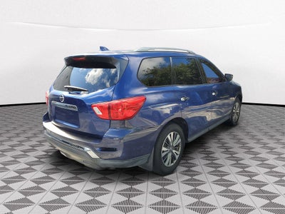 2020 Nissan Pathfinder SV